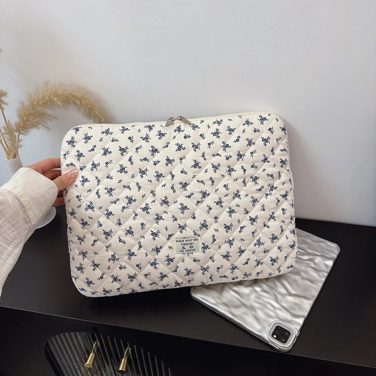 Floral Quilted Laptop Sleeve Shockproof Protective Computer Case - keysparkles.live